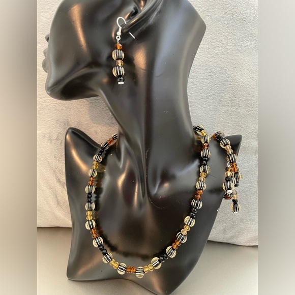 BJ’s Jewelry one of a kind 3pc set - Picture 1 of 2